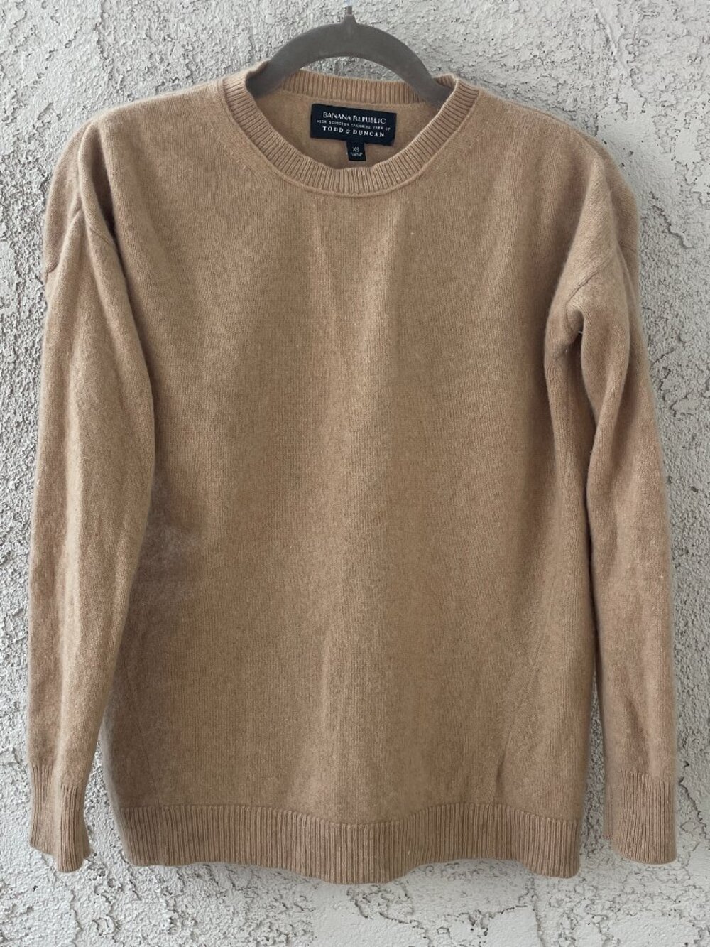 Banana Republic Todd & Duncan Scottish Cashmere Sweater Womens XS Beige Crewneck